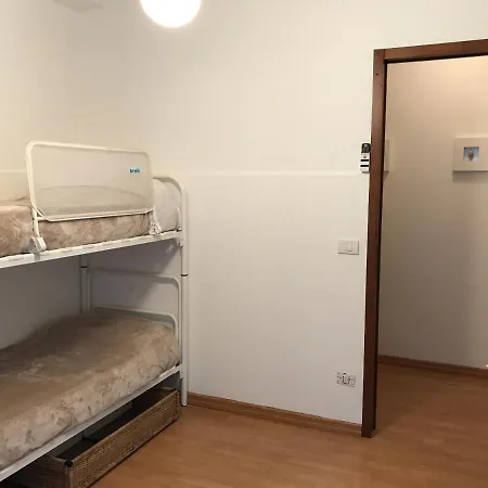 Trilocale Corso Inglesi Vicino Alle Spiagge. דירה