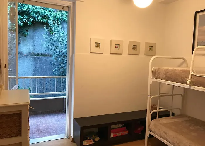 Trilocale Corso Inglesi Vicino Alle Spiagge. *