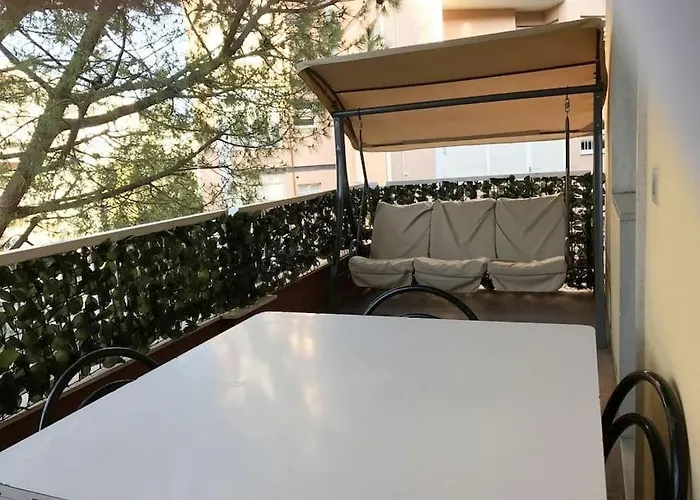 Διαμέρισμα Trilocale Corso Inglesi Vicino Alle Spiagge.