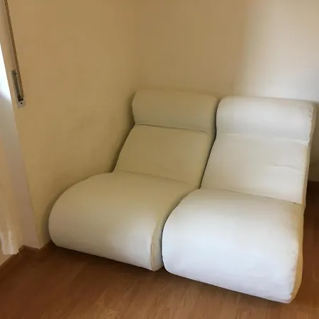 Trilocale Corso Inglesi Vicino Alle Spiagge. Sanremo